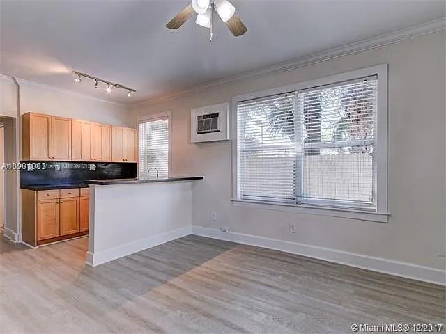 119 NE 7th Ave 2, Delray Beach, Floryda 33483, USA
