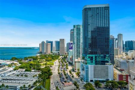 398 NE 5th Street 1515, Miami, Florida 33132, USA
