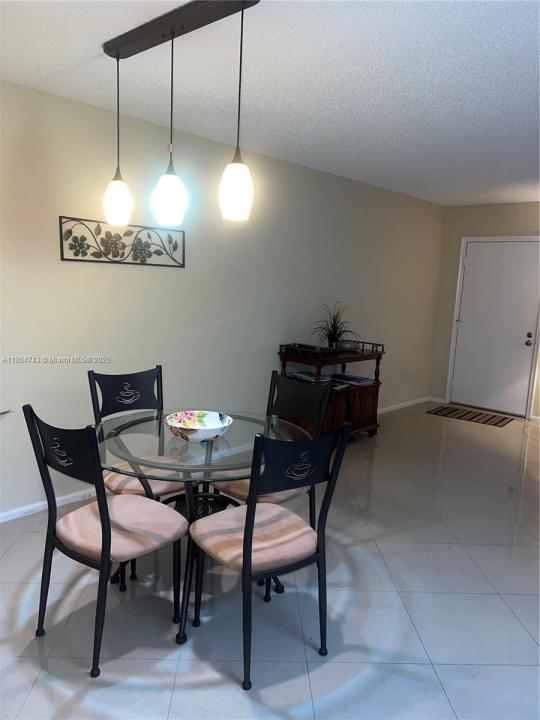 3405 Bimini Ln J4, Coconut Creek, Florida 33066, Estados Unidos
