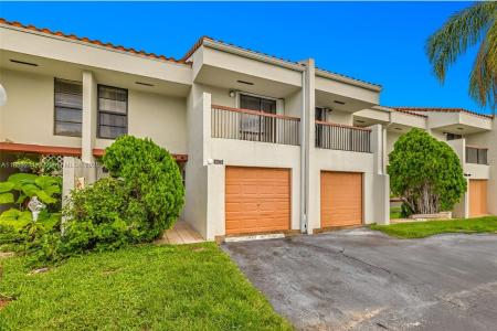 6673 Racquet Club Dr 185, Lauderhill, Florida 33319, USA