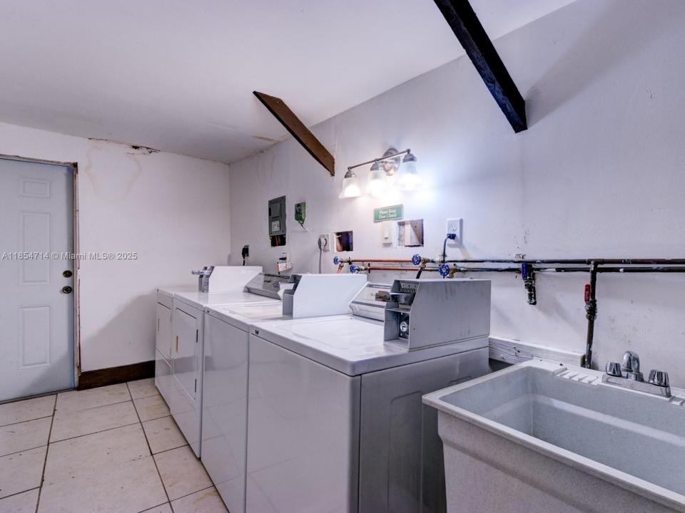 119 NE 7th Ave 4, Delray Beach, فلوريدا 33483, الولايات المتحدة
