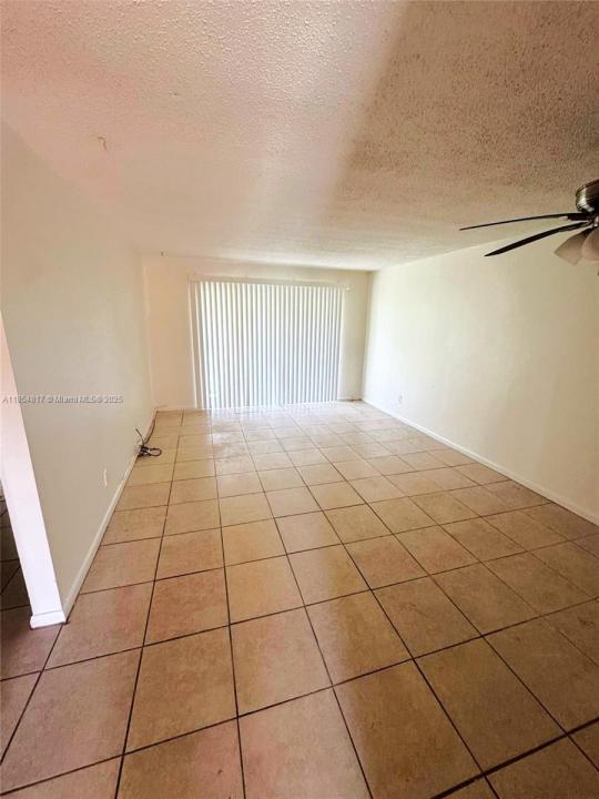 932 W Kalmia Dr 3A, Lake Park, 佛罗里达州 33403, 美国