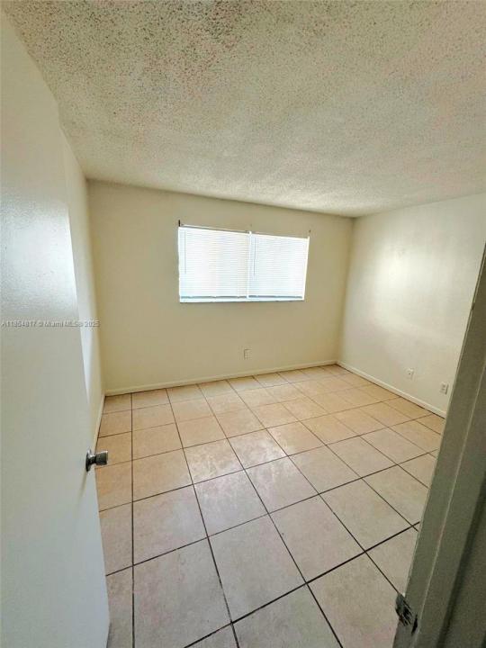 932 W Kalmia Dr 3A, Lake Park, 佛罗里达州 33403, 美国
