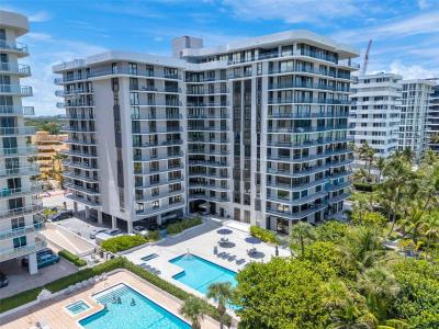 8877 Collins Ave 303, Surfside, Florida 33154, USA