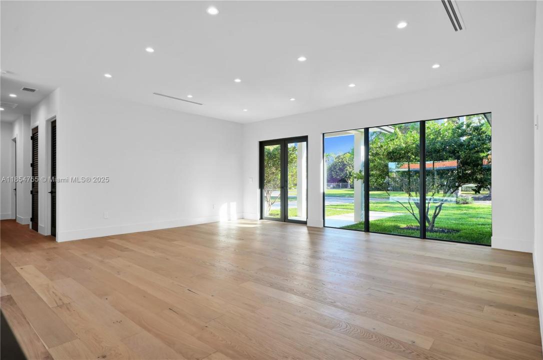8765 SW 175th St, Palmetto Bay, Florida 33157, USA
