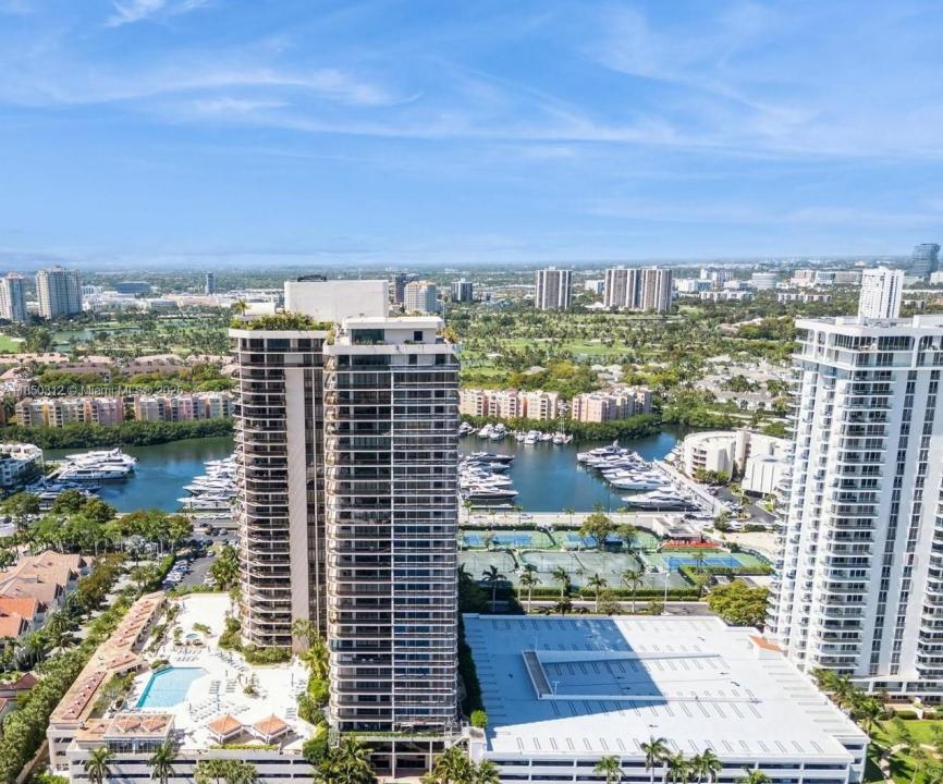 19667 Turnberry Way 5C, Aventura, 佛罗里达州 33180, 美国