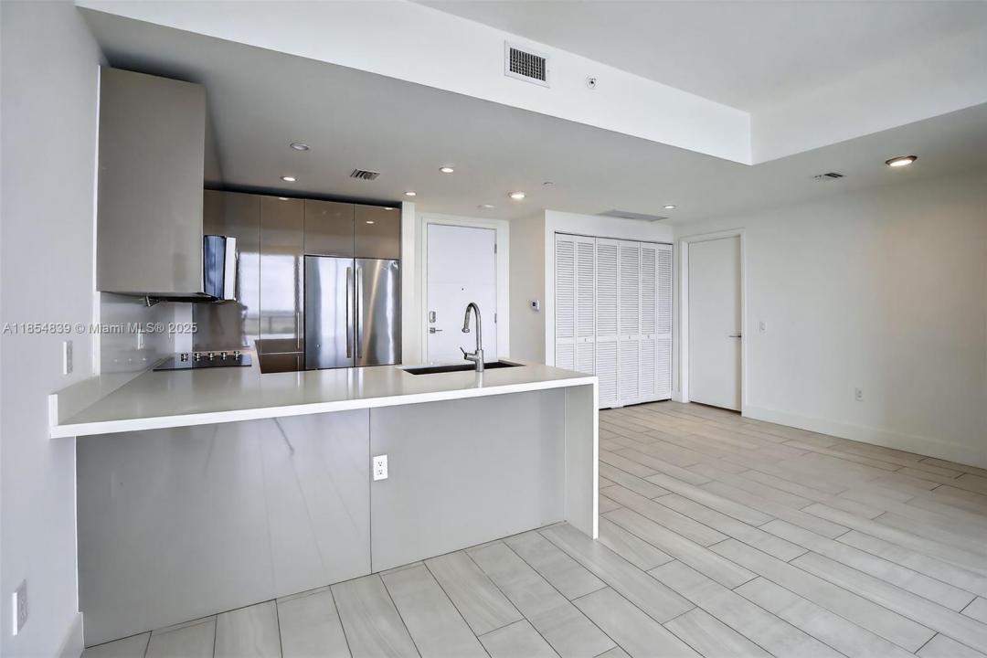 2000 Metropica Way 2502, Sunrise, فلوريدا 33323, الولايات المتحدة