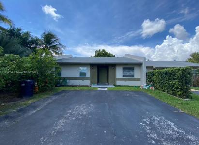 11604 SW 124th Ct 1, Miami, Florida 33186, USA