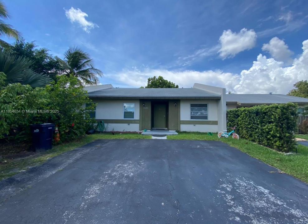 11604 SW 124th Ct 1, Miami, Florida 33186
