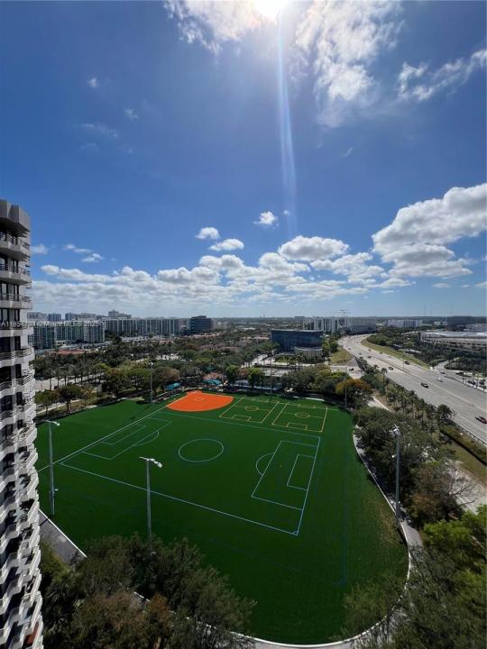 3300 NE 191st St 1805, Aventura, פלורידה 33180, ארצות הברית של אמריקה
