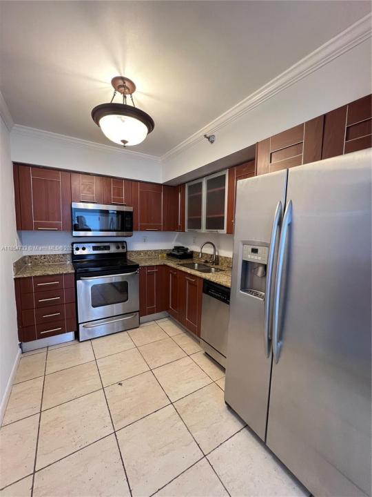 3300 NE 191st St 1805, Aventura, פלורידה 33180, ארצות הברית של אמריקה