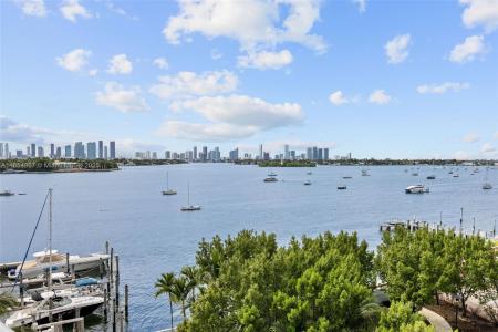 910 West Ave 0326, Miami Beach, Florida 33139, USA