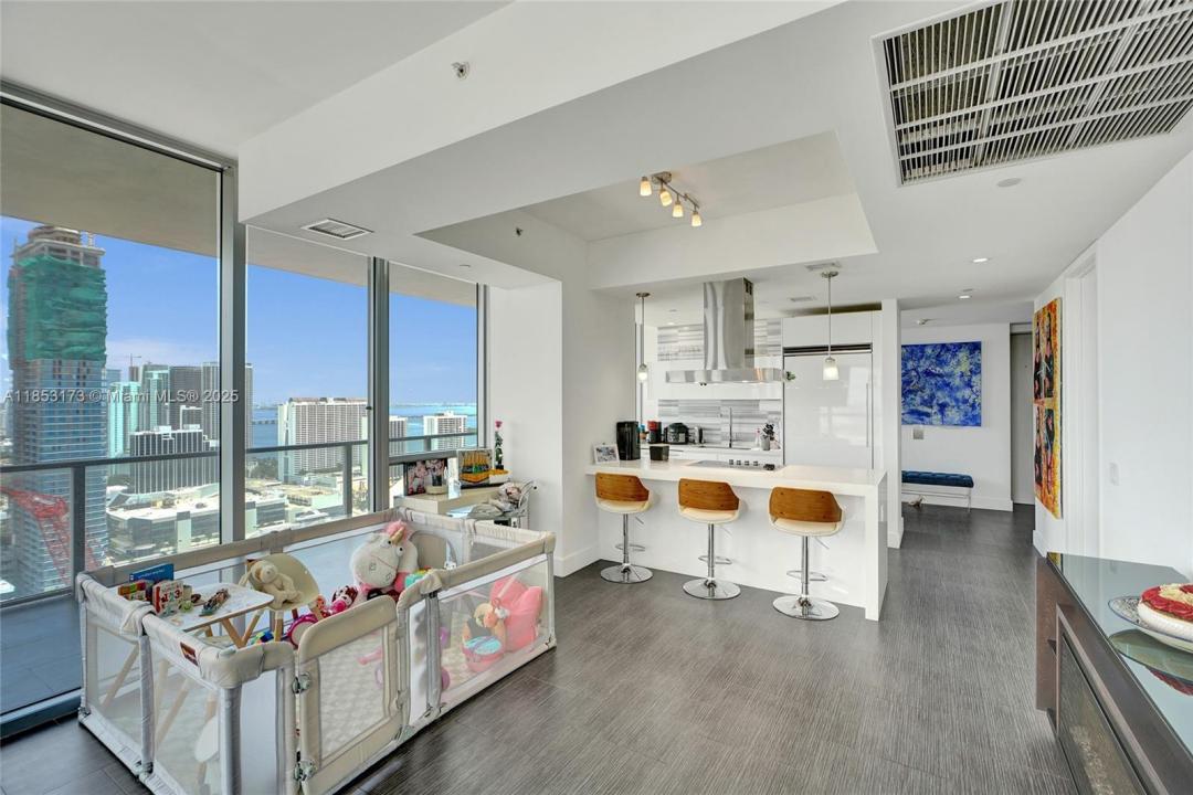 1100 Biscayne Blvd 3708, Miami, Flórida 33132, Estados Unidos