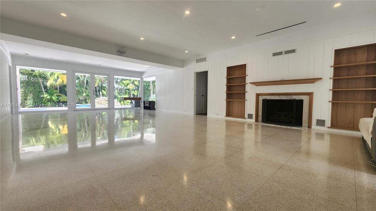 63 Bal Bay Dr, Bal Harbour, Floride 33154, États-Unis