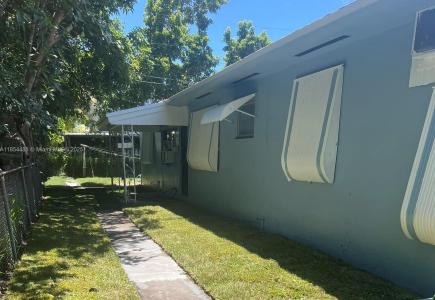 1540-42 NW 55 Terrace 1542, Miami, Florida 33142, USA