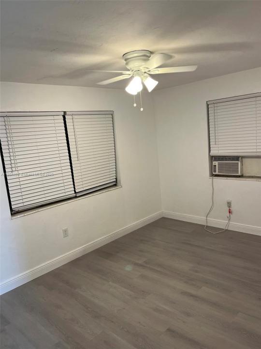 1540-42 NW 55 Terrace 1542, Miami, Florida 33142, HOA KỲ