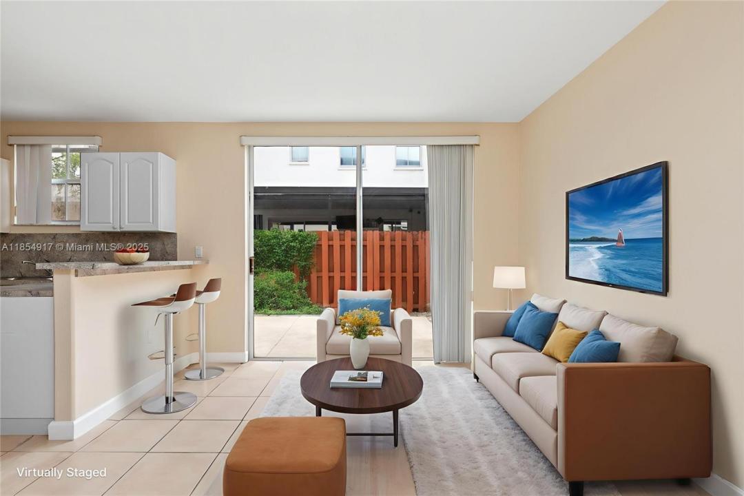 8073 W 36th Ave 2, Hialeah, Florida 33018