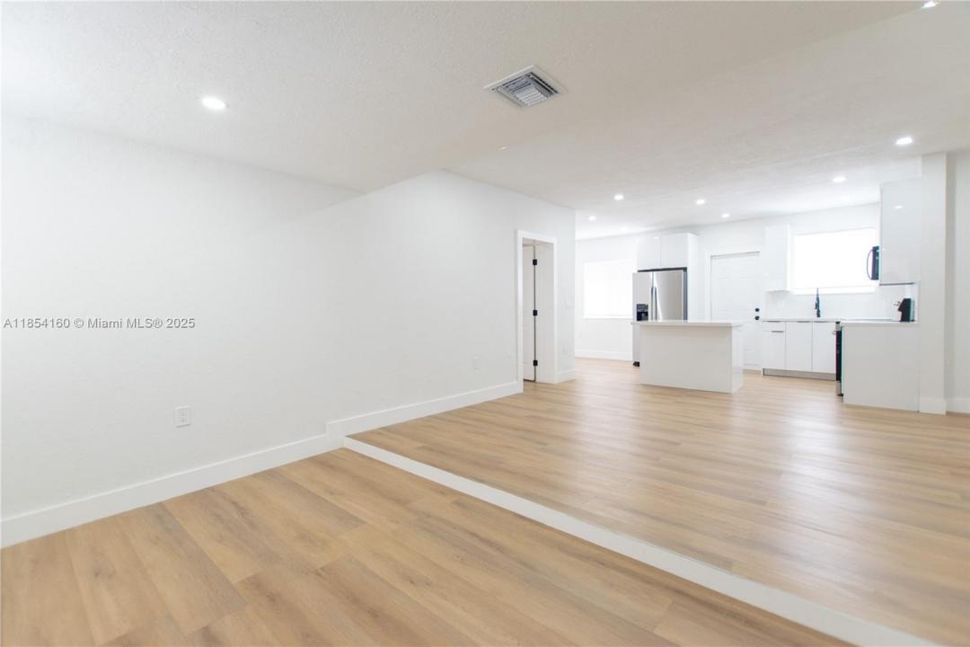 4701 NW 10th Ave, Miami, Флорида 33127, Соединенные Штаты