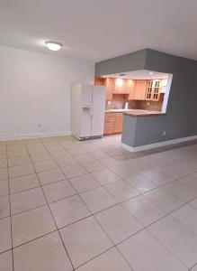 1280 W 54th St 308B, Hialeah, Florida 33012, USA
