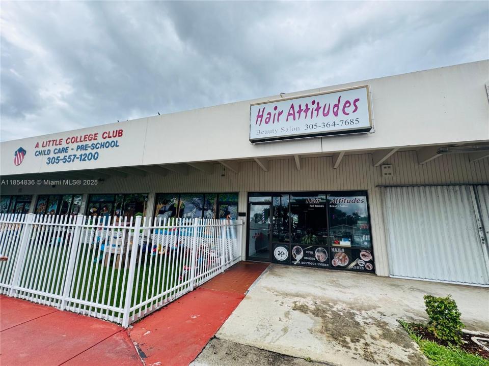 6882 NW 169th, Hialeah, Florida 33015