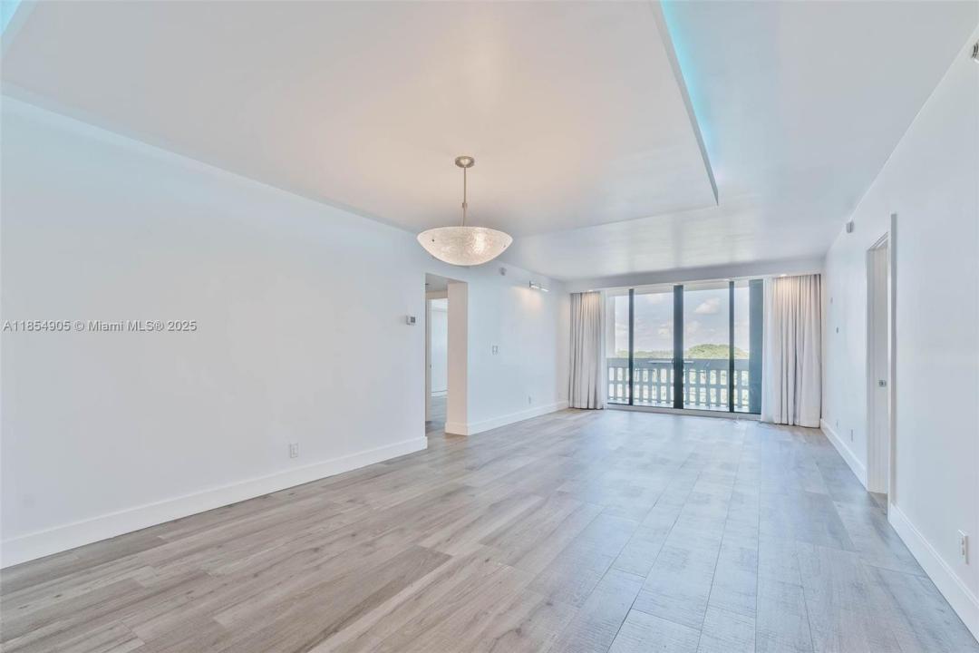 90 Edgewater Dr 1015, Coral Gables, 플로리다 33133, 미국