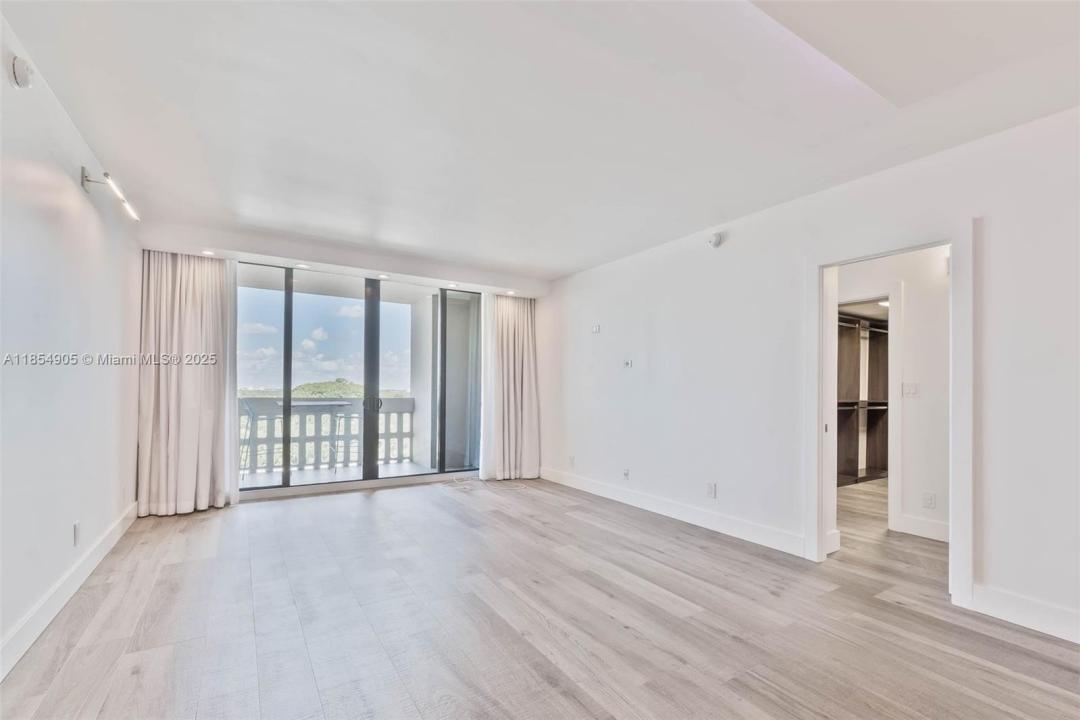 90 Edgewater Dr 1015, Coral Gables, 플로리다 33133, 미국