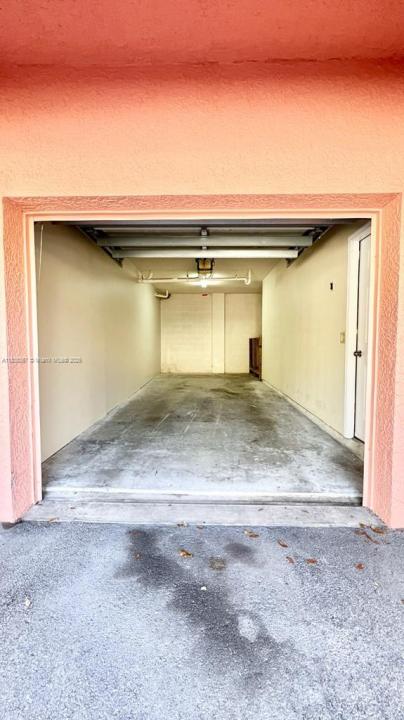 126 SW Peacock Blvd 14205, Saint Lucie Village, Florida 34986, USA