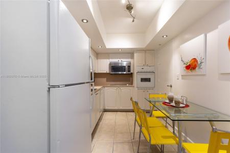 3901 S Ocean Dr 2D, Hollywood, Florida 33019, USA