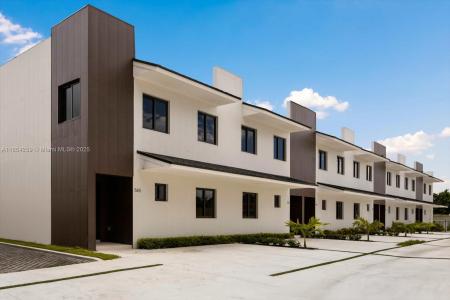 540 NW 7th St 3, Florida City, Florida 33034, USA