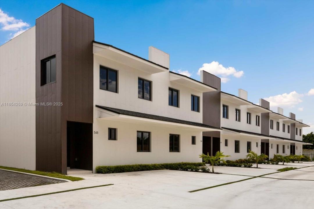 540 NW 7th St 3, Florida City, Floride 33034, États-Unis