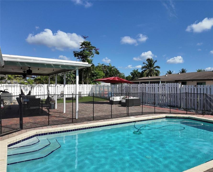 4081 Lake Dr., Coconut Creek, Florida 33066, USA
