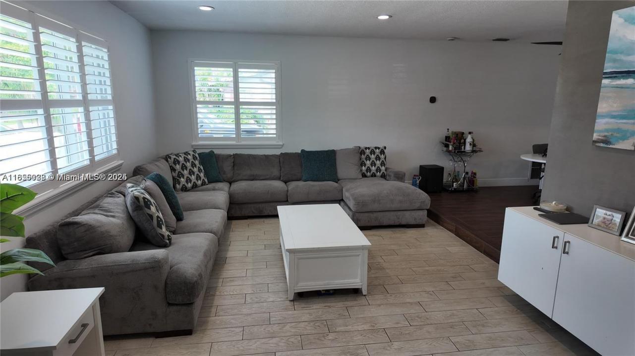 4081 Lake Dr., Coconut Creek, Florida 33066, USA