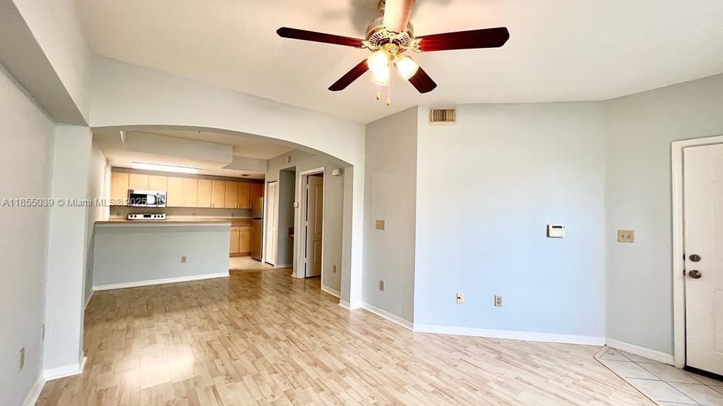 120 SW Peacock Blvd 11106, Port St. Lucie, Florida 34986, USA