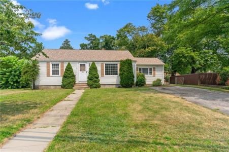 255 Strawberry Field Road, Warwick, 로드아일랜드 02886, 미국