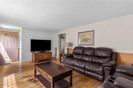 255 Strawberry Field Road, Warwick, 로드아일랜드 02886, 미국