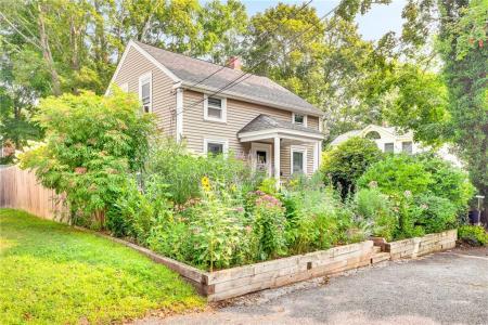 20 Victory Street, South Kingstown, RI 02879, USA
