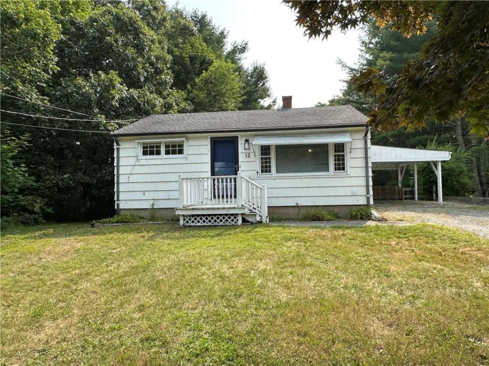 12 East Stuart Street, Westerly, Род Айленд 02891, Соединенные Штаты