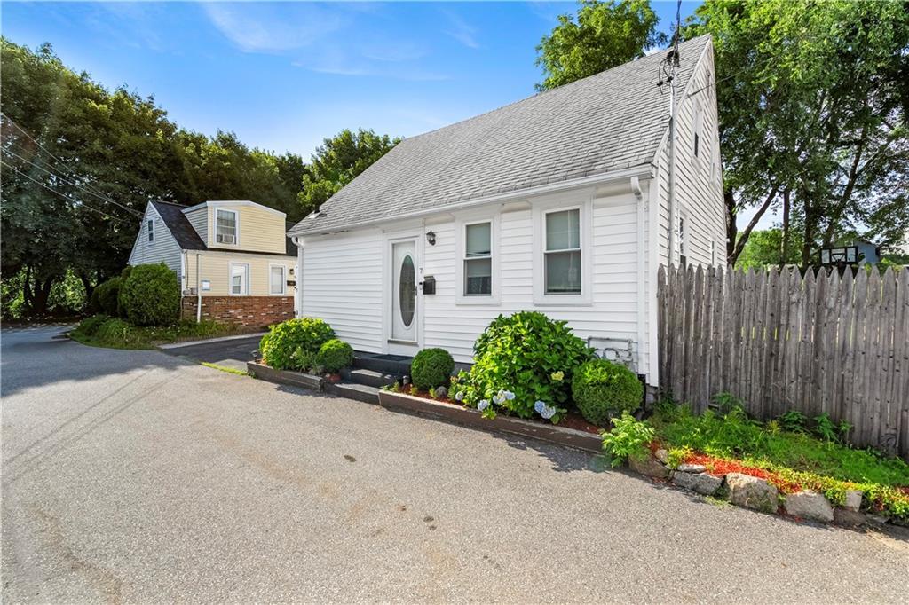 7 Snell Court, West Warwick, 羅德島州 02893, 美國