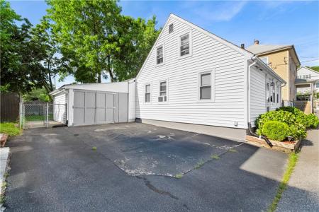 7 Snell Court, West Warwick, 羅德島州 02893, 美國