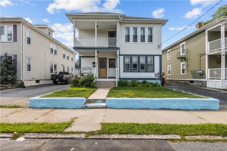 97 Warwick Street, Woonsocket, Rhode Island 02895, Stati Uniti