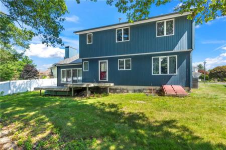 7 West Lakeview Drive, North Providence, Rhode Island 02904, États-Unis