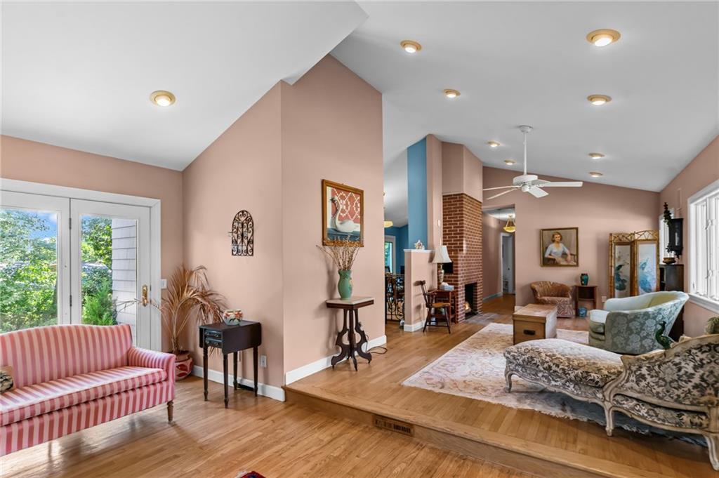 72 Highland Avenue, Barrington, Род Айленд 02806, Соединенные Штаты