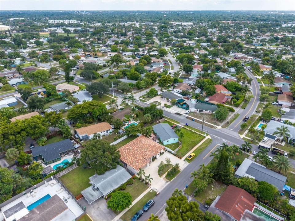 Fort Lauderdale, Florida 33312