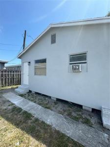 517 NW 1st Ave 2, Hallandale Beach, Florida 33009, USA