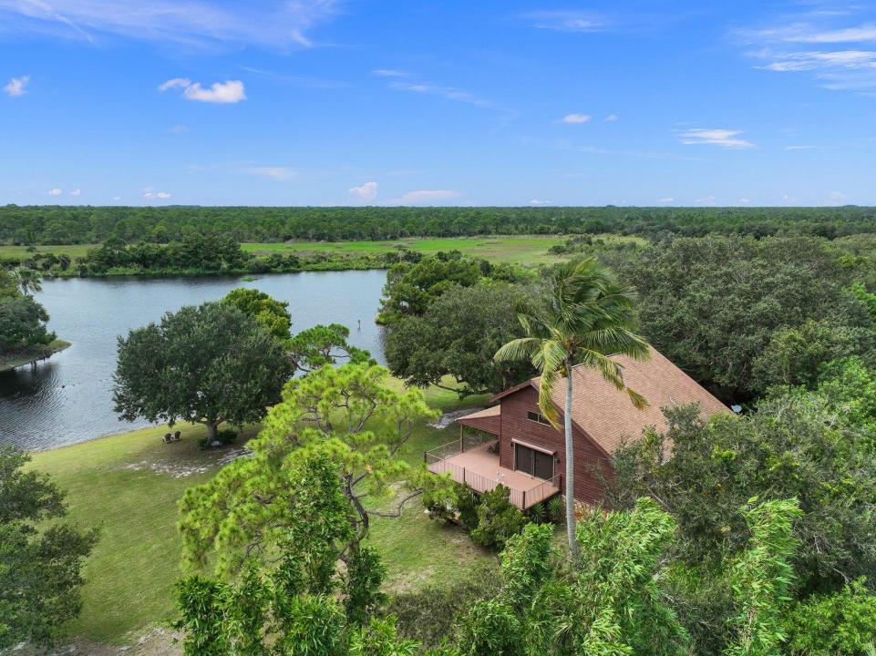 5051 Tozour Road, Fort Pierce, Florida 34946, Stati Uniti