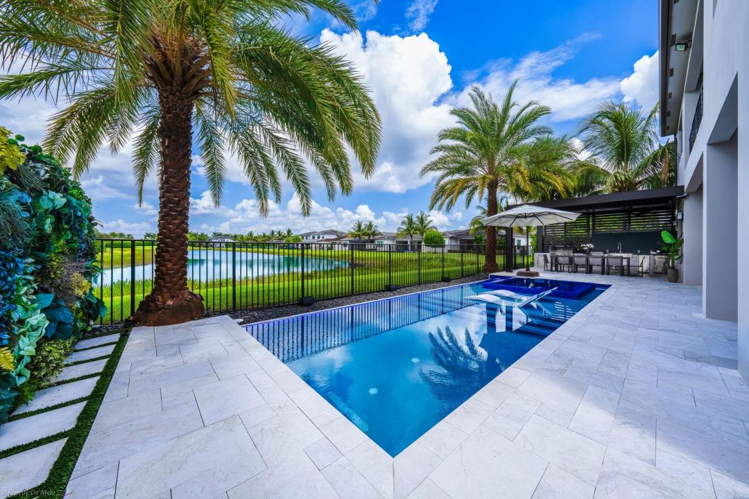 17119 Aquavera Way, Lotus, Boca Raton, Florida 33496