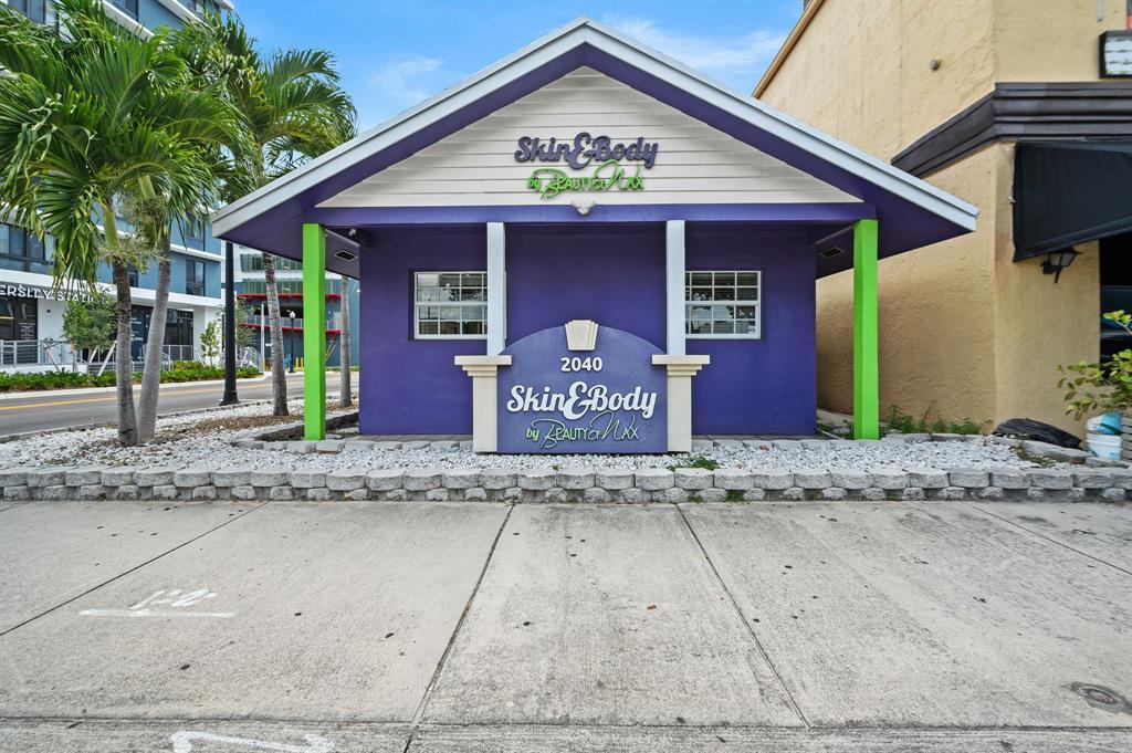 2040 N Polk St, Hollywood, Florida 33020