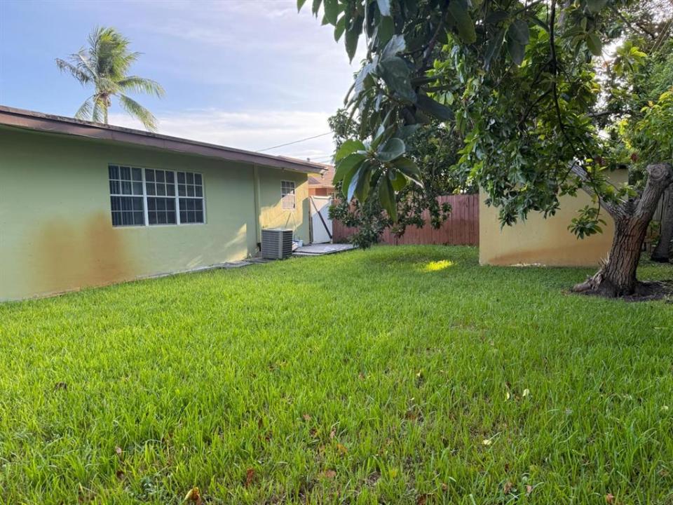 5839 NW 16th St, Sunrise, Flórida 33313, Estados Unidos