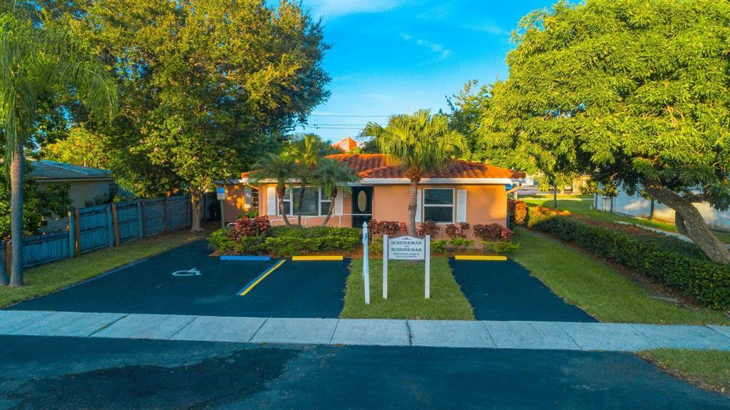 18 NE 2nd Ave, Dania Beach, Florida 33004, Estados Unidos