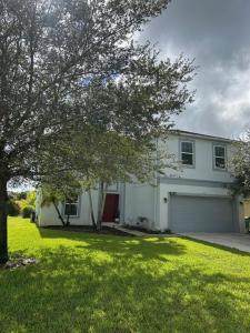 6147 NW Butterfly Orchid Pl, Port St Lucie, Florida 34986